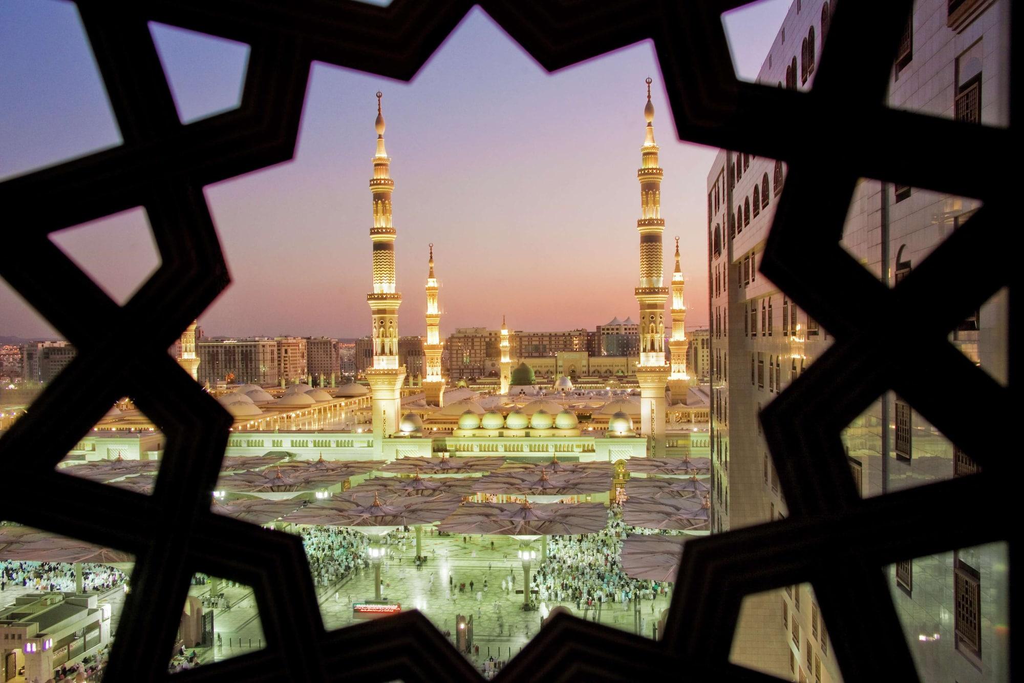 المدينة هيلتون فندق