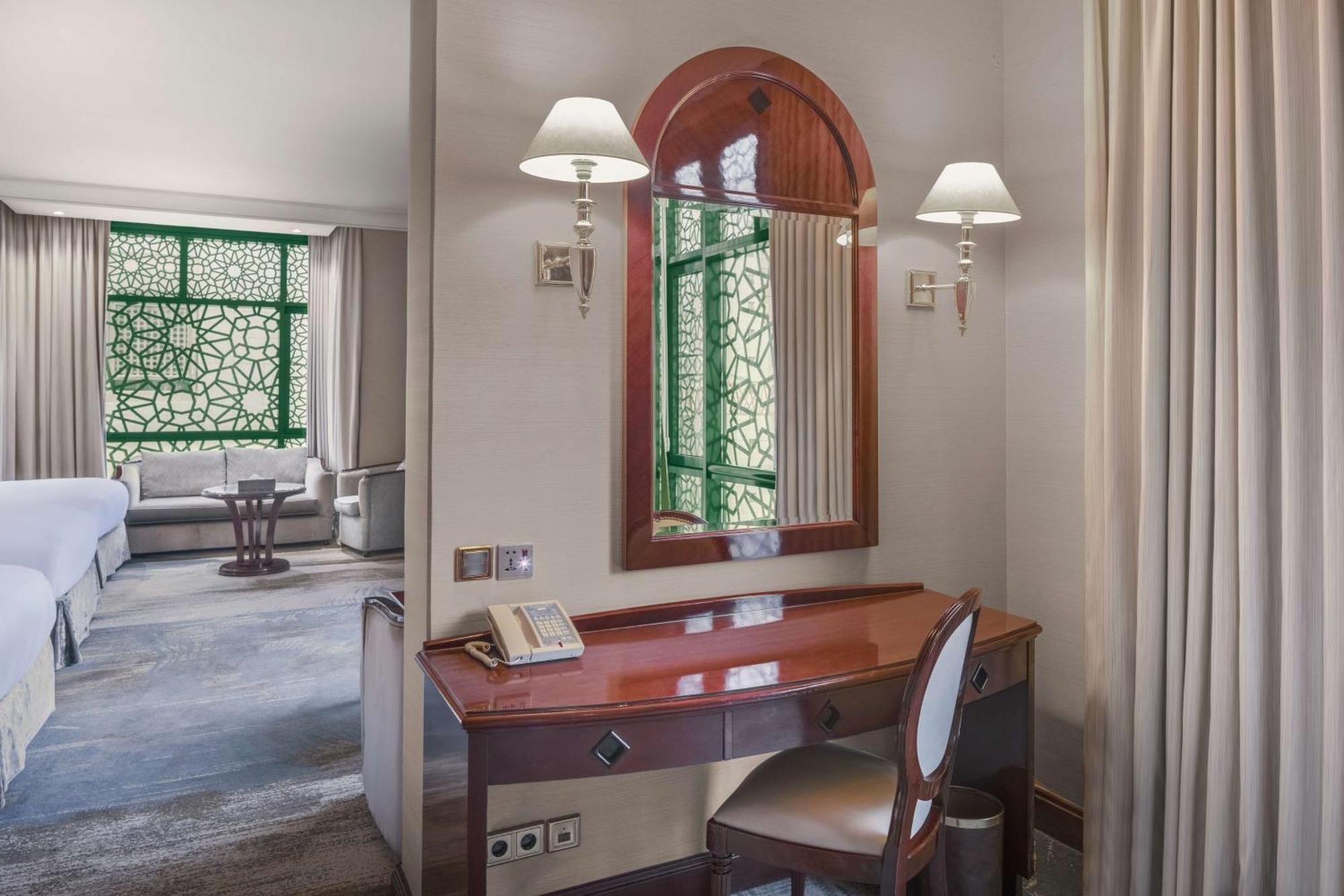 Madinah Hilton Hotel 5*