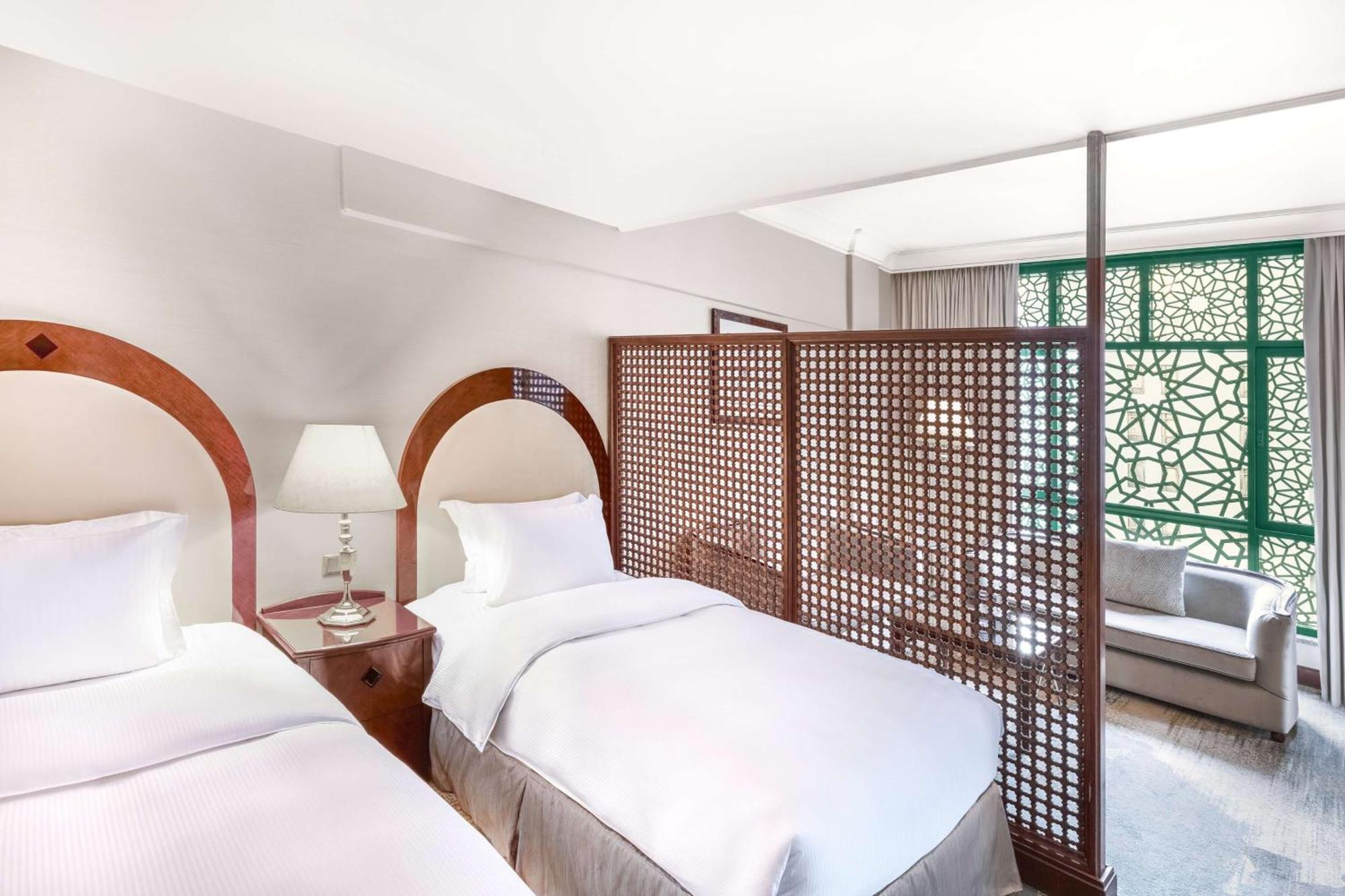 Hotel Madinah Hilton Medina