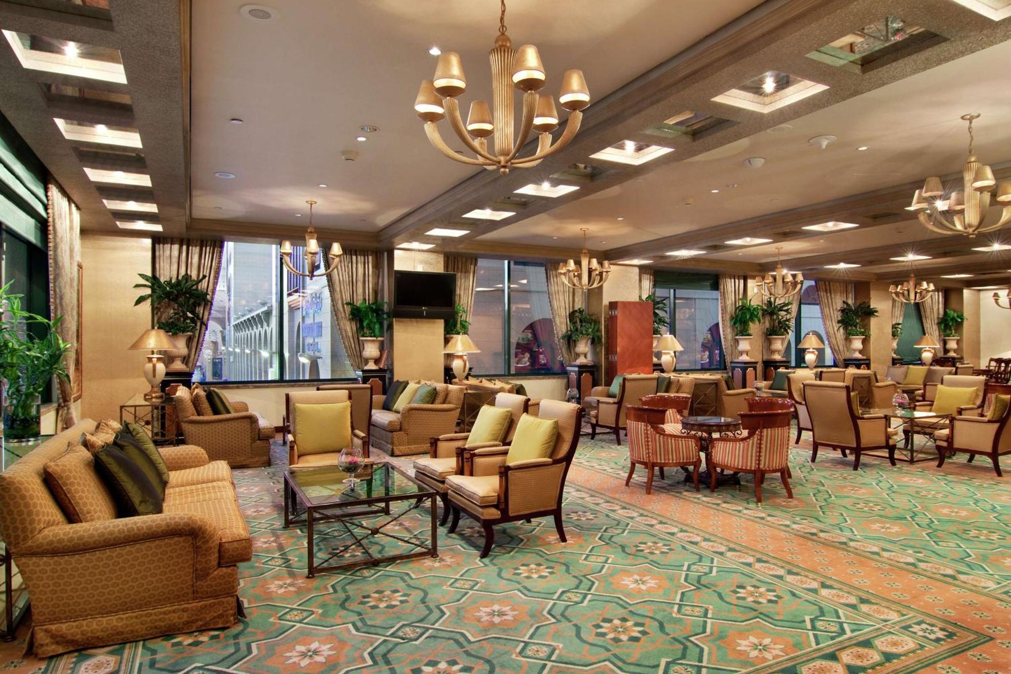 Hotel Madinah Hilton 5*