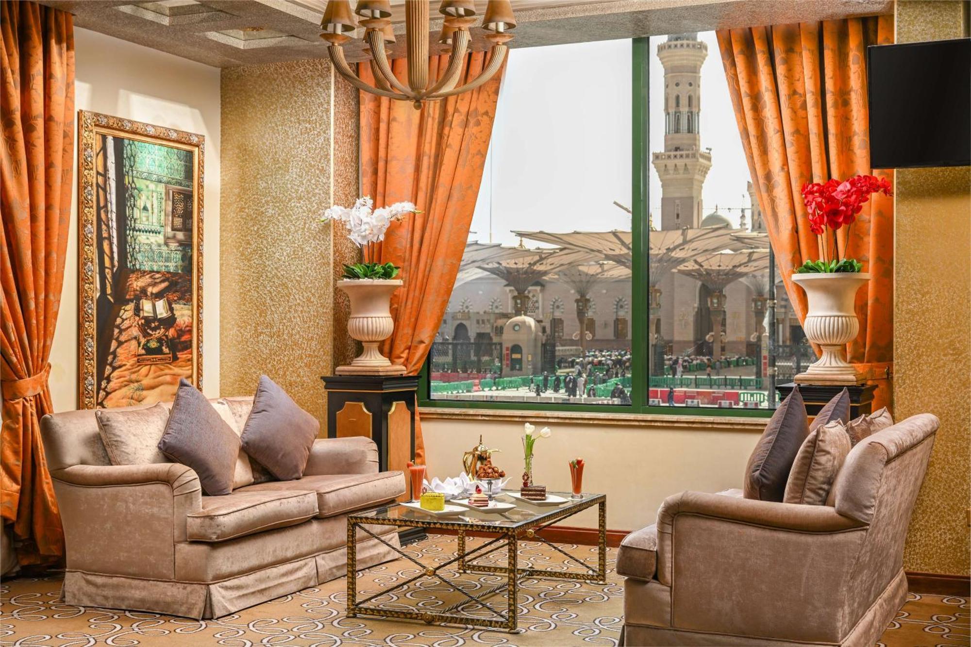 Hotel Madinah Hilton 5*